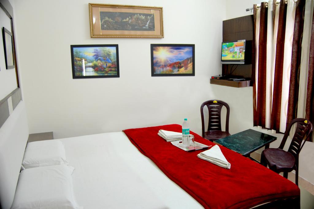 Hotel Sidhartha Walking Distance From Tajmahal Agra  Exterior photo