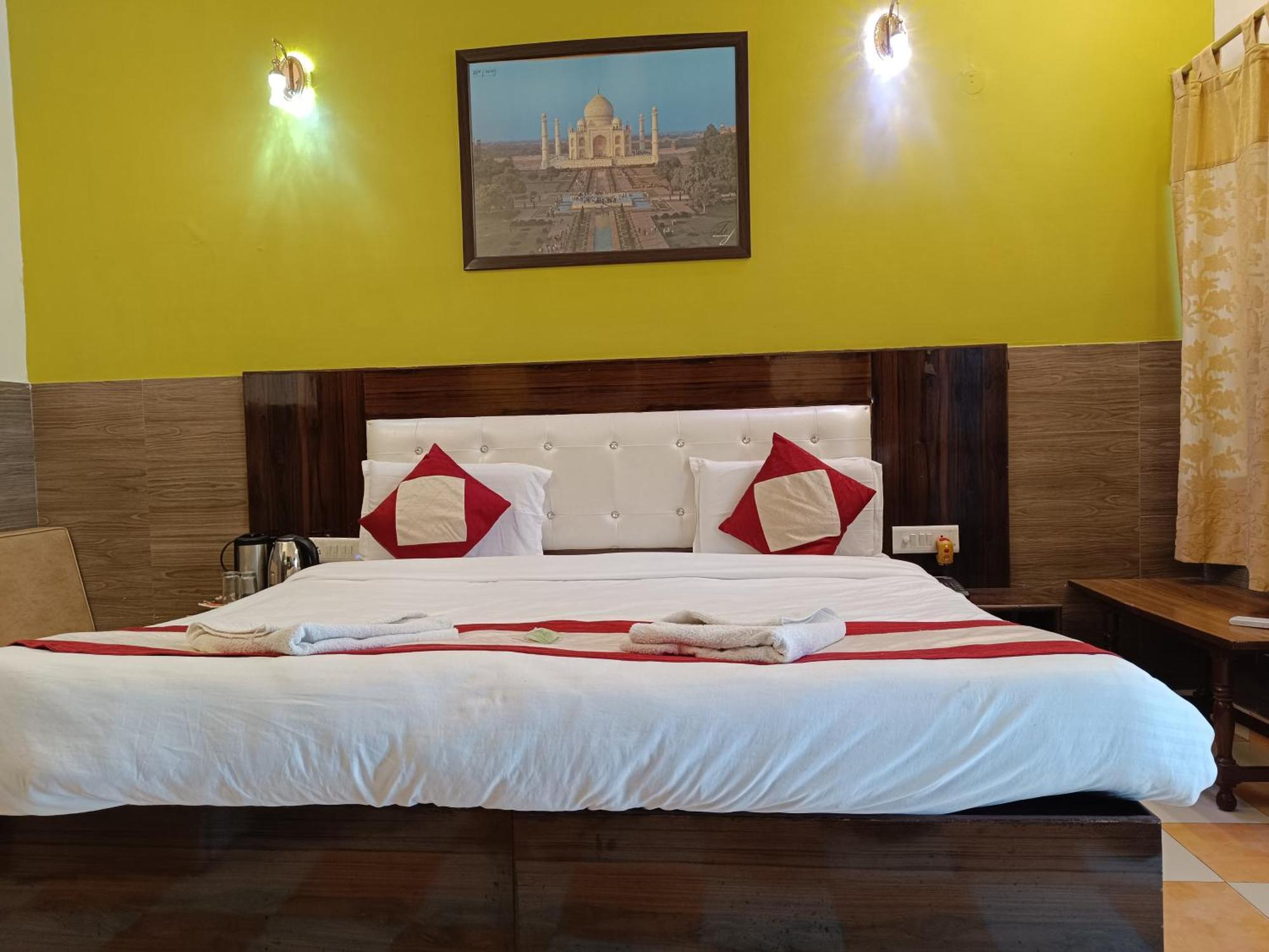 Hotel Sidhartha Walking Distance From Tajmahal Agra  Exterior photo