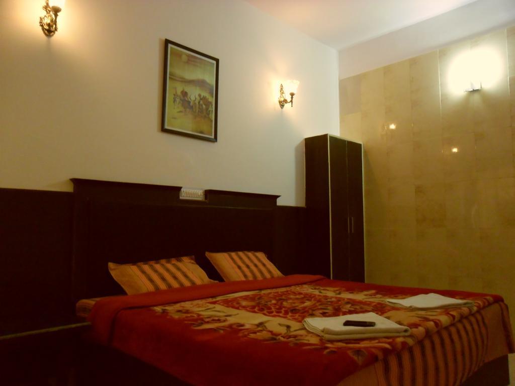 Hotel Sidhartha Walking Distance From Tajmahal Agra  Exterior photo